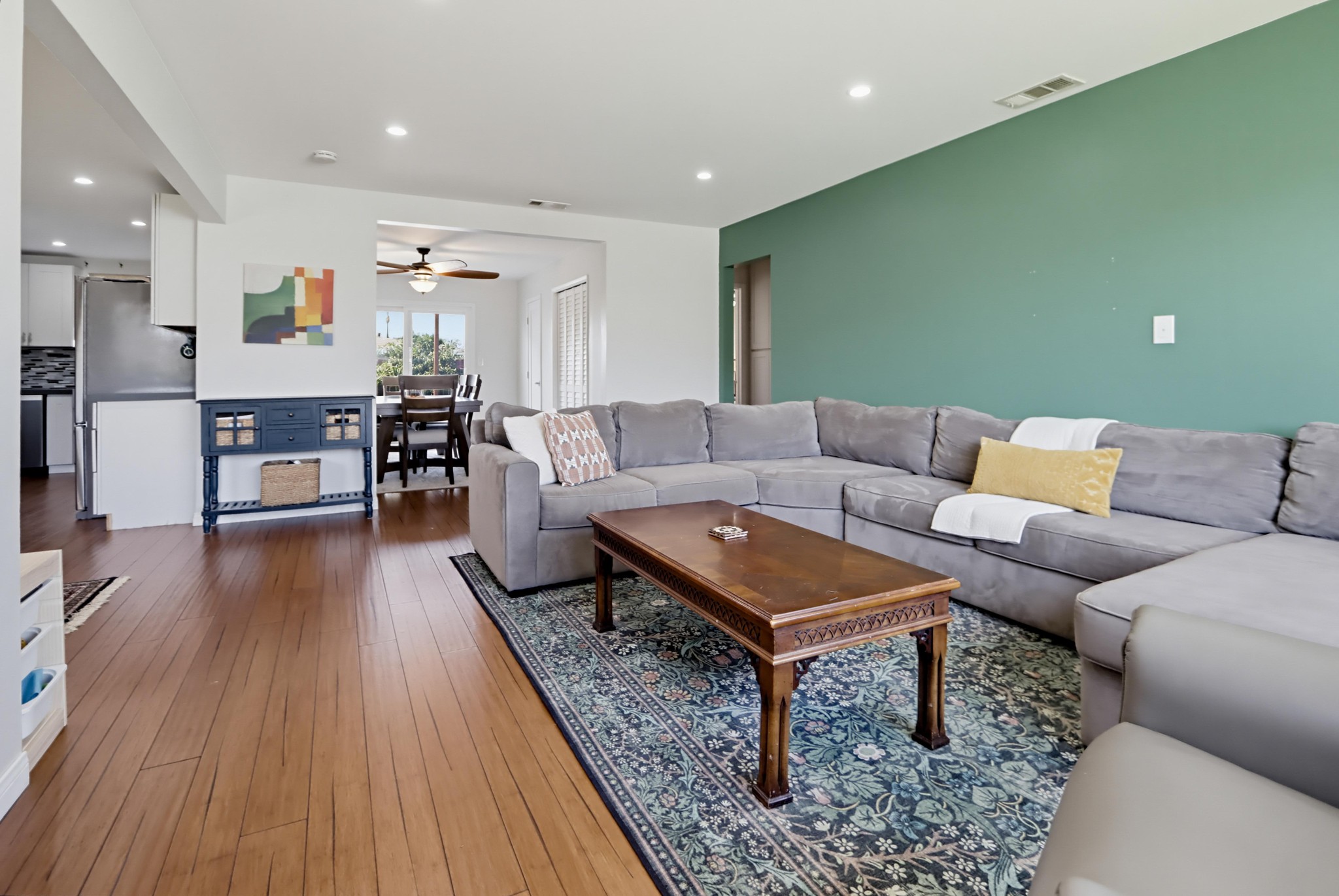 Virtual tour photo 11 of 52 for 1166 16th St