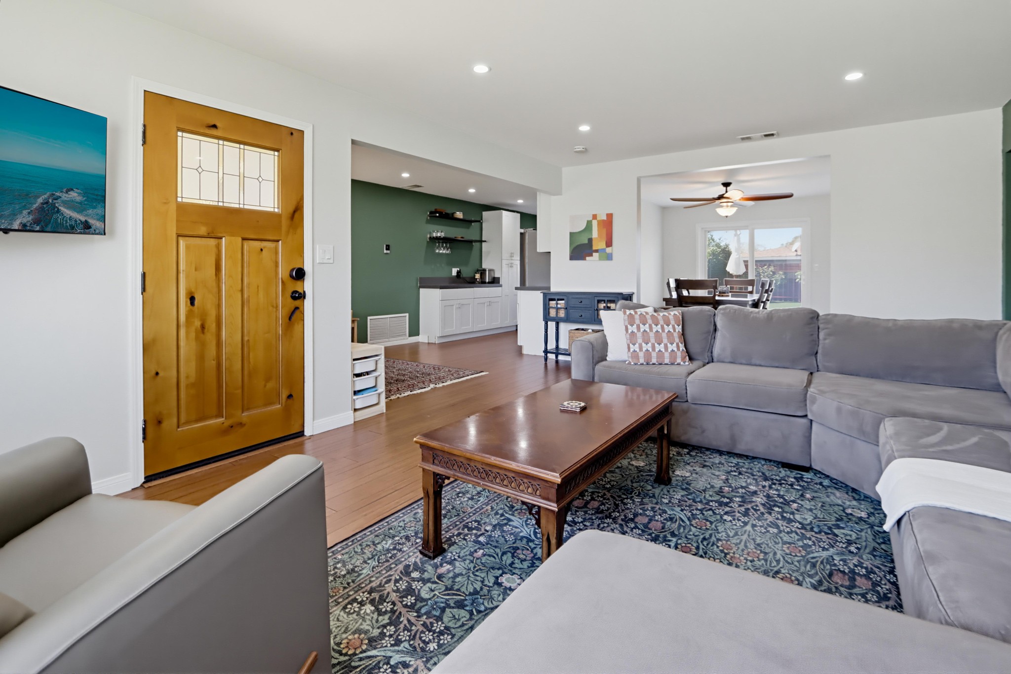 Virtual tour photo 12 of 52 for 1166 16th St