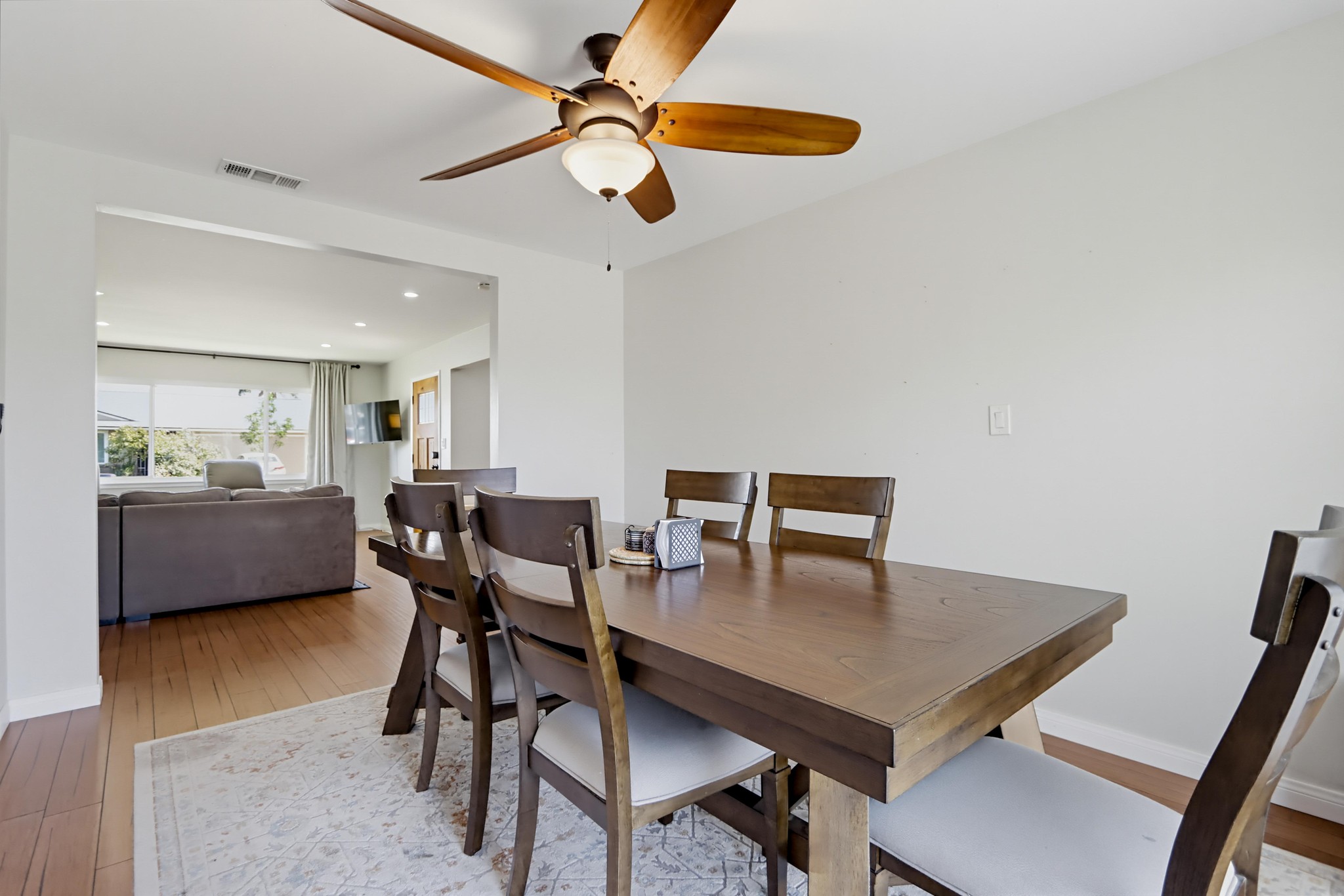 Virtual tour photo 17 of 52 for 1166 16th St