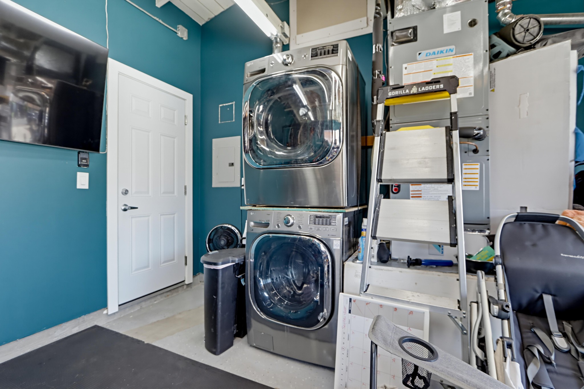 Virtual tour photo 40 of 52 for 1166 16th St