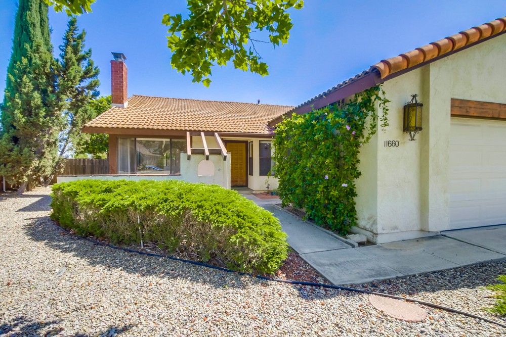 Virtual tour photo 6 of 32 for 11660 Agreste Pl
