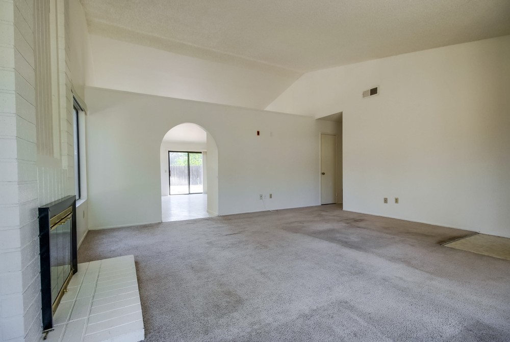 Virtual tour photo 10 of 32 for 11660 Agreste Pl