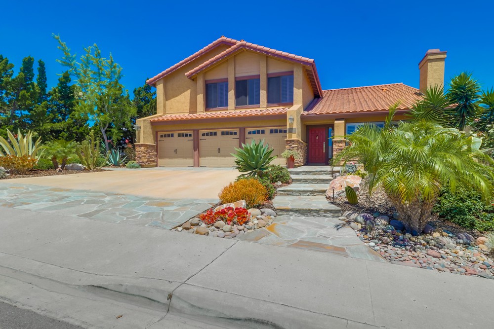 Virtual tour photo 1 of 27 for 11666 Papagallo Ct