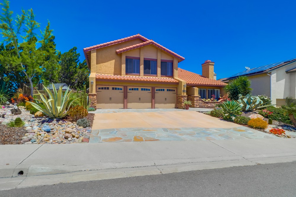 Virtual tour photo 4 of 27 for 11666 Papagallo Ct