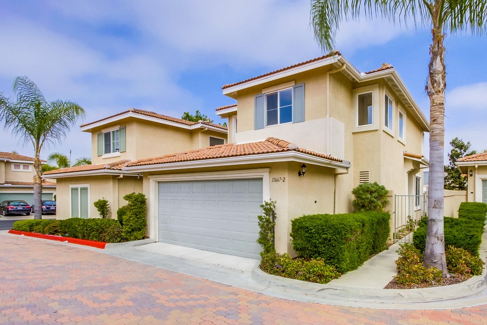 Virtual tour photo 1 of 51 for 11667 Compass Point Dr N UNIT 2