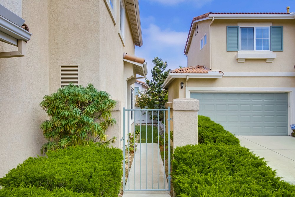 Virtual tour photo 6 of 51 for 11667 Compass Point Dr N UNIT 2
