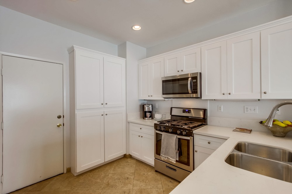 Virtual tour photo 21 of 51 for 11667 Compass Point Dr N UNIT 2