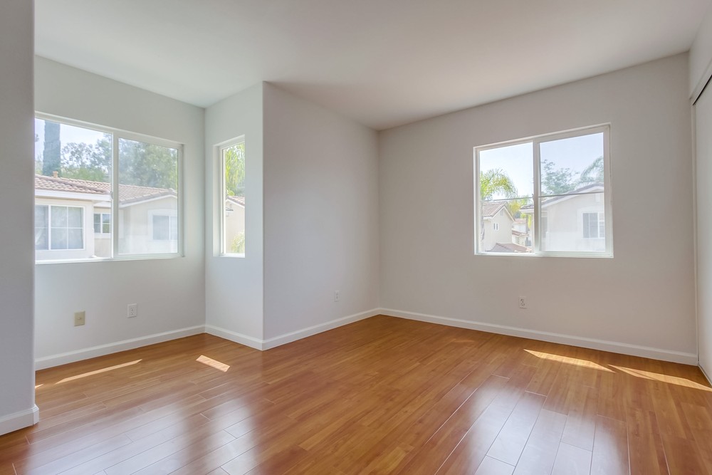 Virtual tour photo 36 of 51 for 11667 Compass Point Dr N UNIT 2