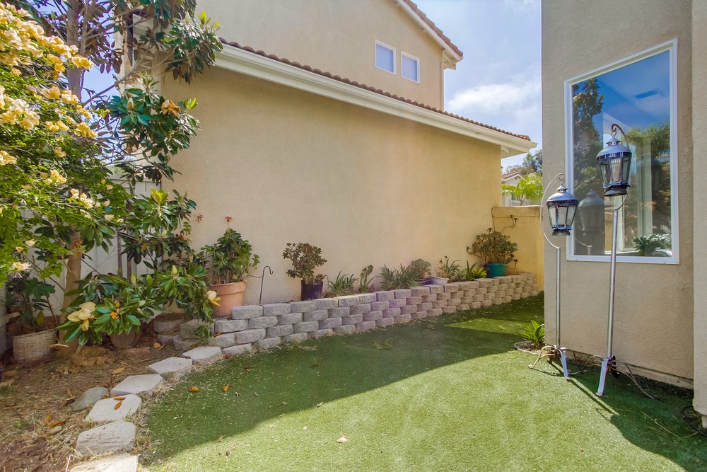 Virtual tour photo 49 of 51 for 11667 Compass Point Dr N UNIT 2