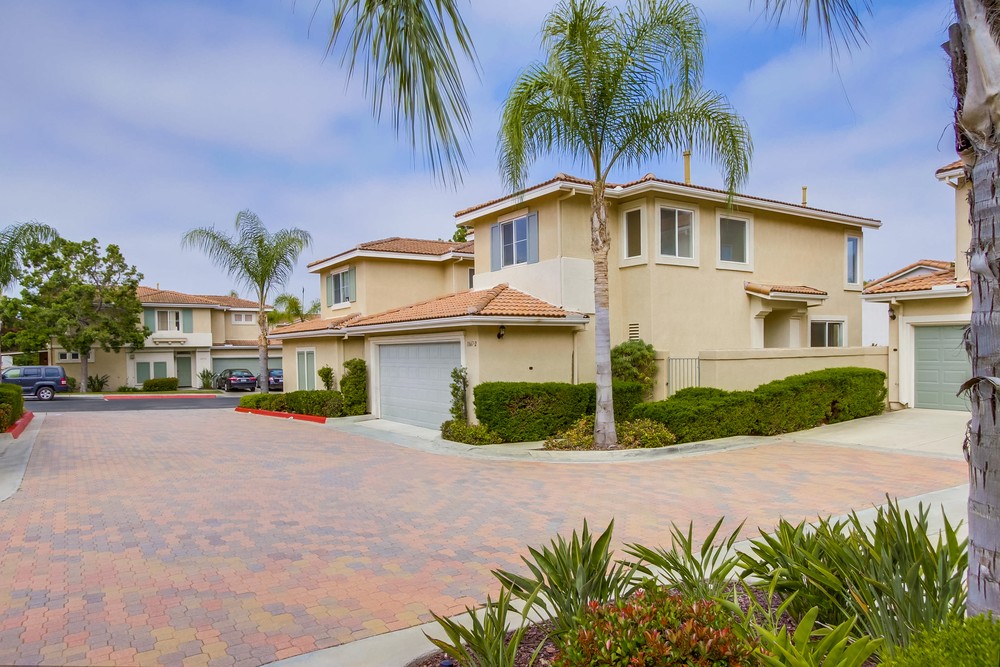 Virtual tour photo 50 of 51 for 11667 Compass Point Dr N UNIT 2