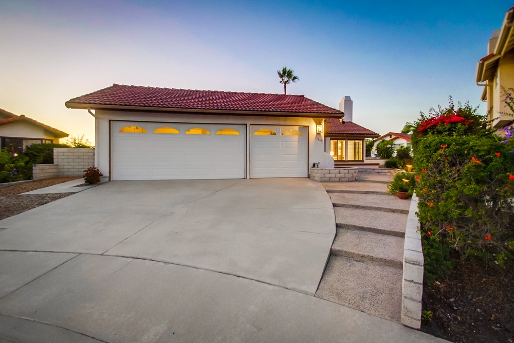 Virtual tour photo 1 of 76 for 11668 Corte Morita