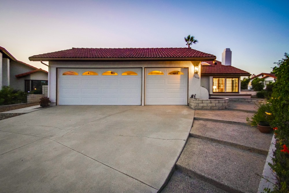 Virtual tour photo 4 of 76 for 11668 Corte Morita