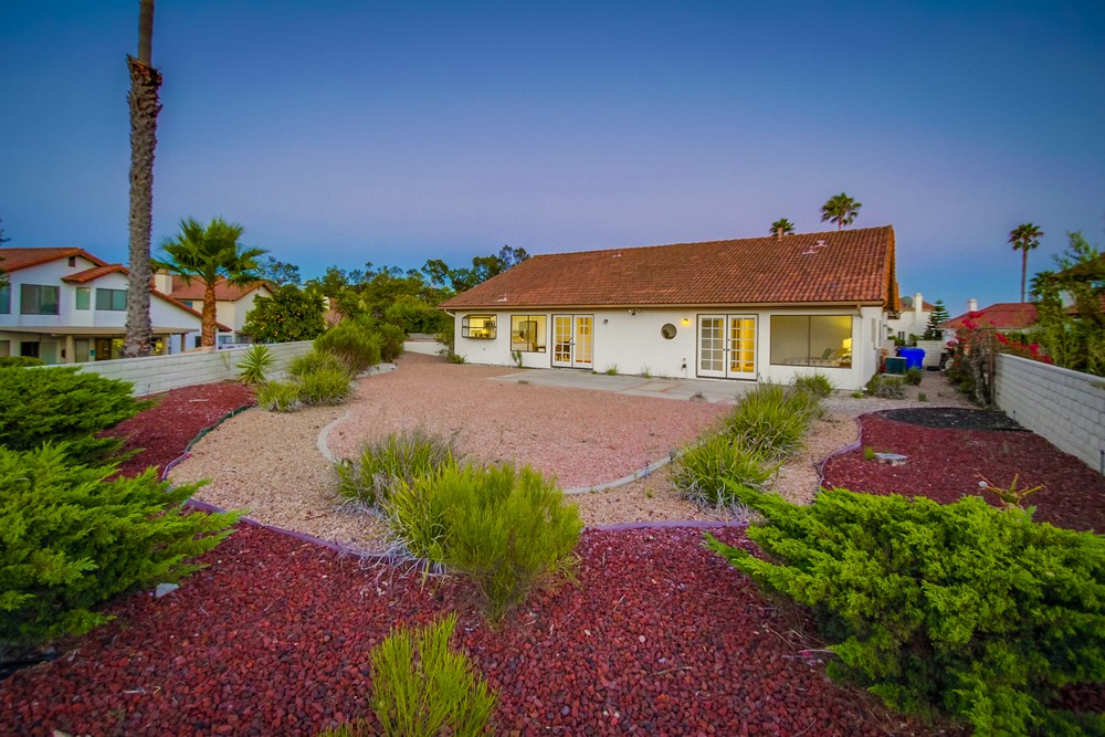 Virtual tour photo 15 of 76 for 11668 Corte Morita