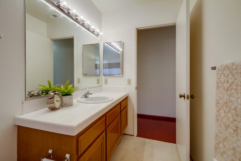 Virtual tour photo 60 of 76 for 11668 Corte Morita