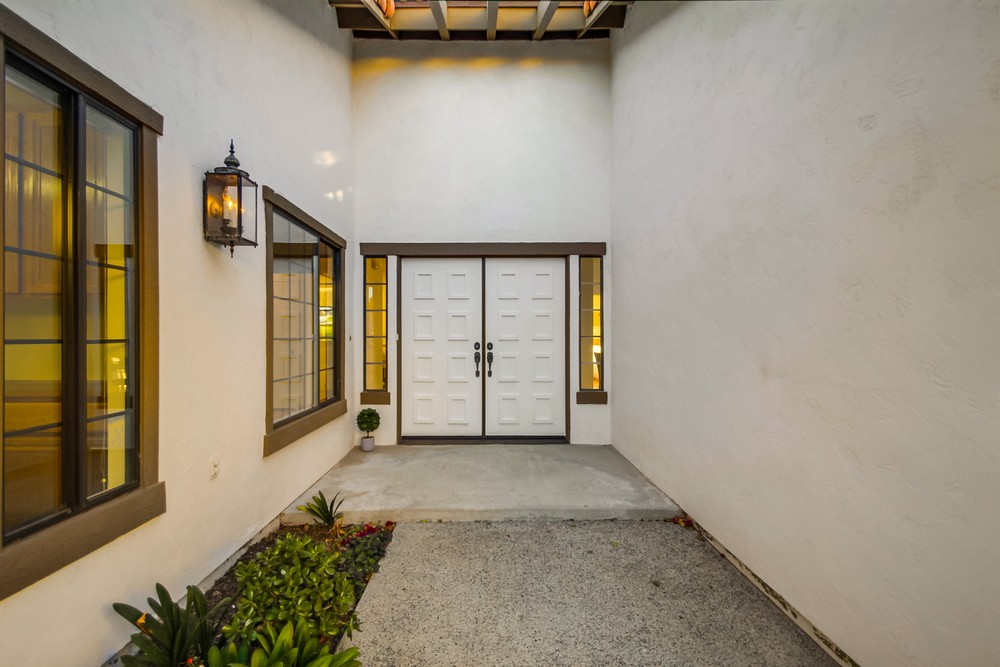 Virtual tour photo 66 of 76 for 11668 Corte Morita
