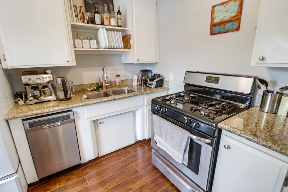 Virtual tour photo 12 of 29 for 1167 20th St