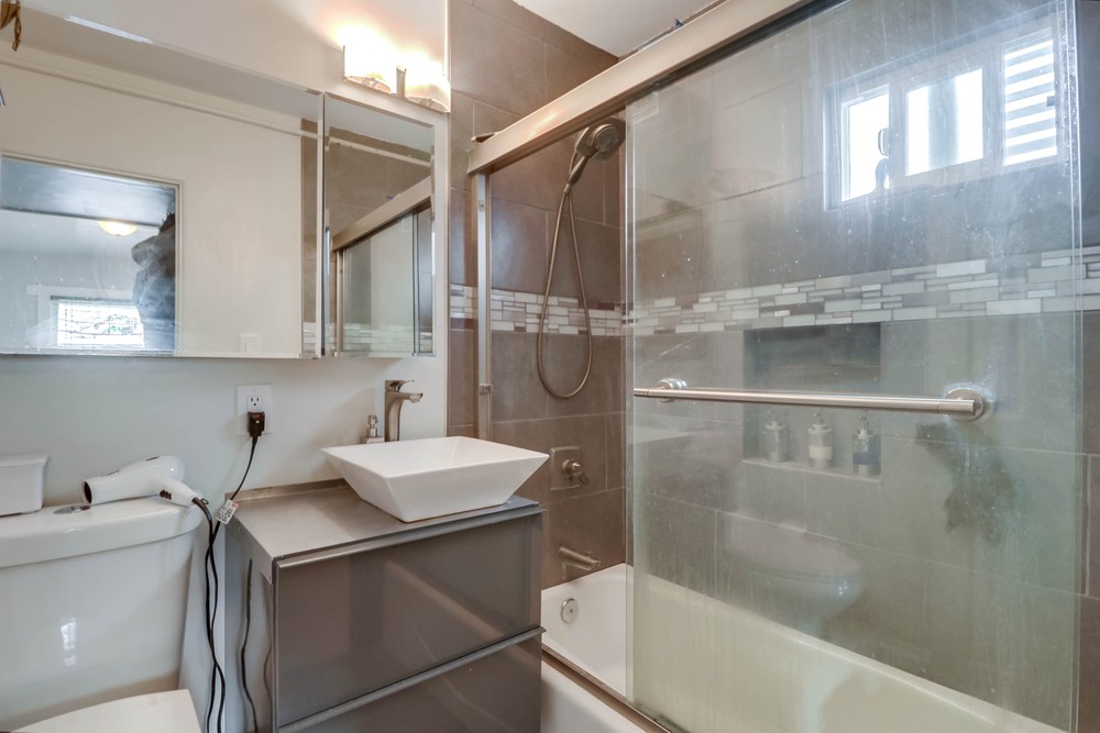 Virtual tour photo 16 of 29 for 1167 20th St