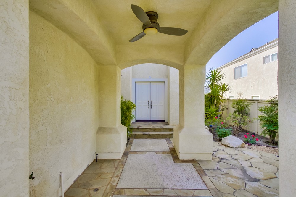 Virtual tour photo 5 of 45 for 11671 Boulton Avenue