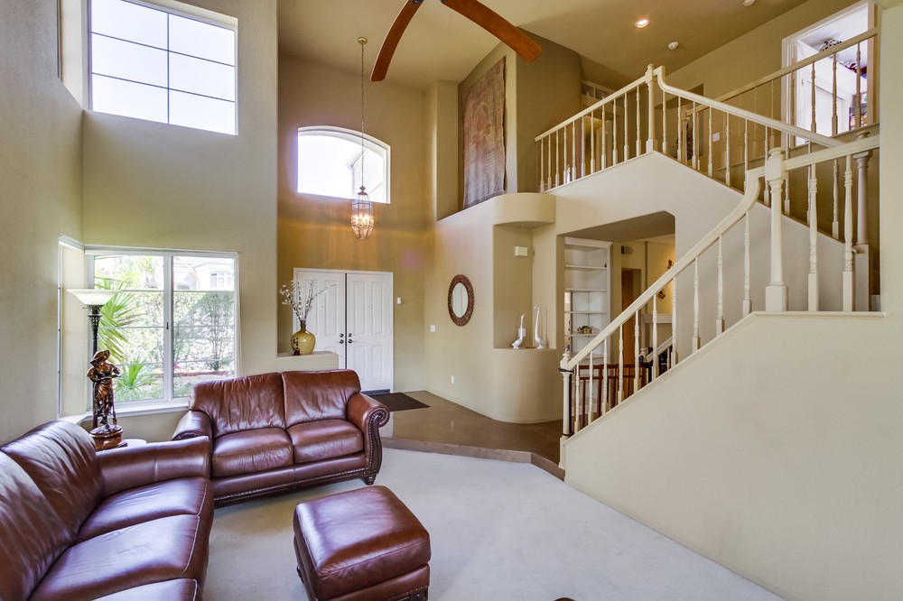 Virtual tour photo 9 of 45 for 11671 Boulton Avenue