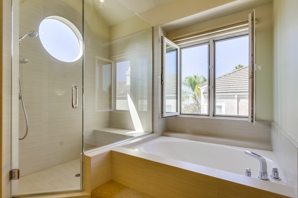 Virtual tour photo 29 of 45 for 11671 Boulton Avenue