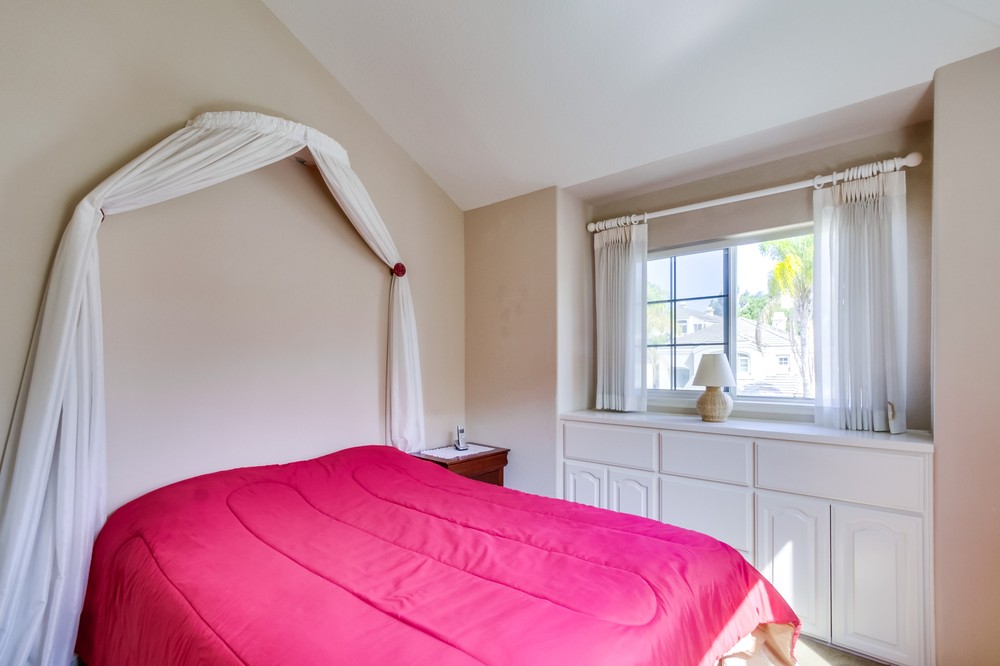 Virtual tour photo 35 of 45 for 11671 Boulton Avenue