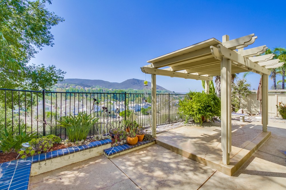 Virtual tour photo 39 of 45 for 11671 Boulton Avenue