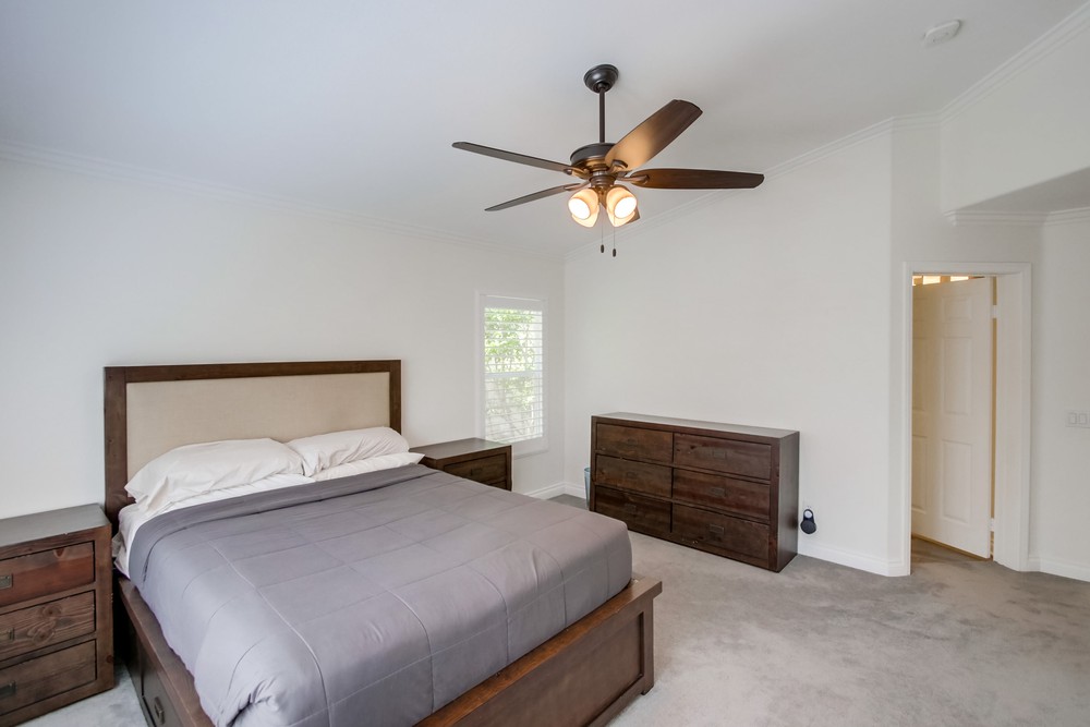 Virtual tour photo 25 of 48 for 11673 Tree Hollow Ln