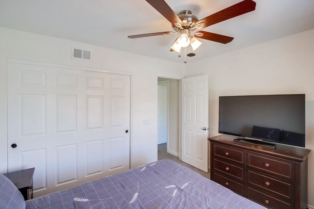 Virtual tour photo 33 of 48 for 11673 Tree Hollow Ln