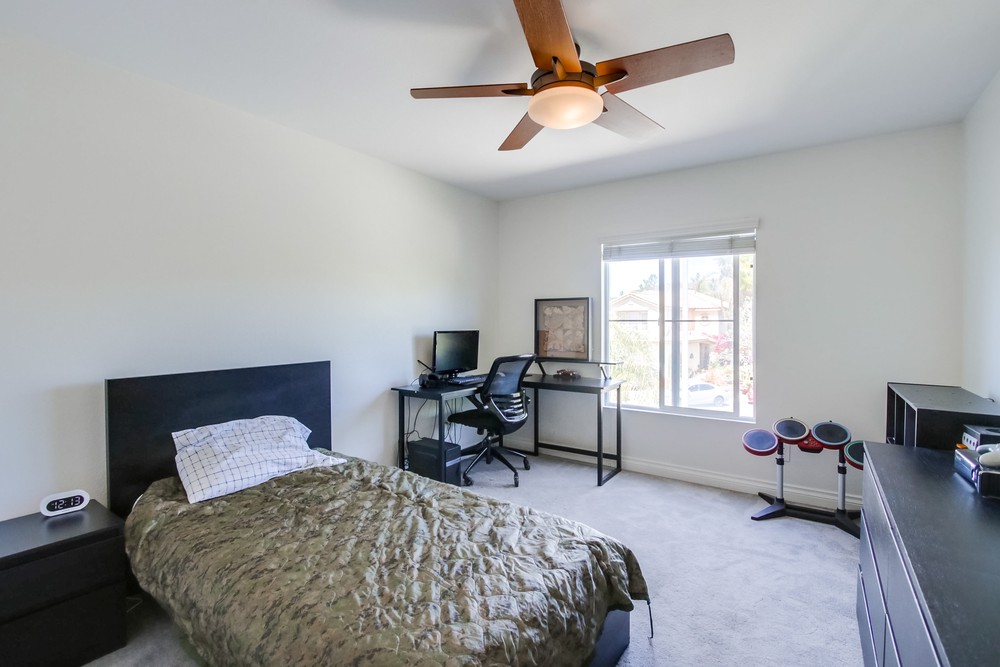Virtual tour photo 34 of 48 for 11673 Tree Hollow Ln