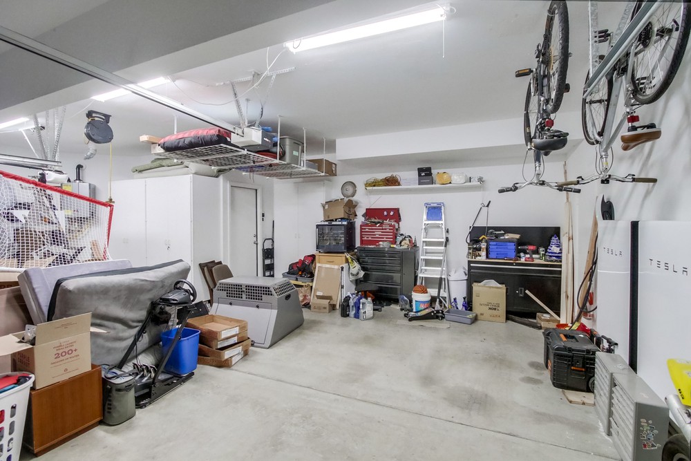 Virtual tour photo 41 of 48 for 11673 Tree Hollow Ln