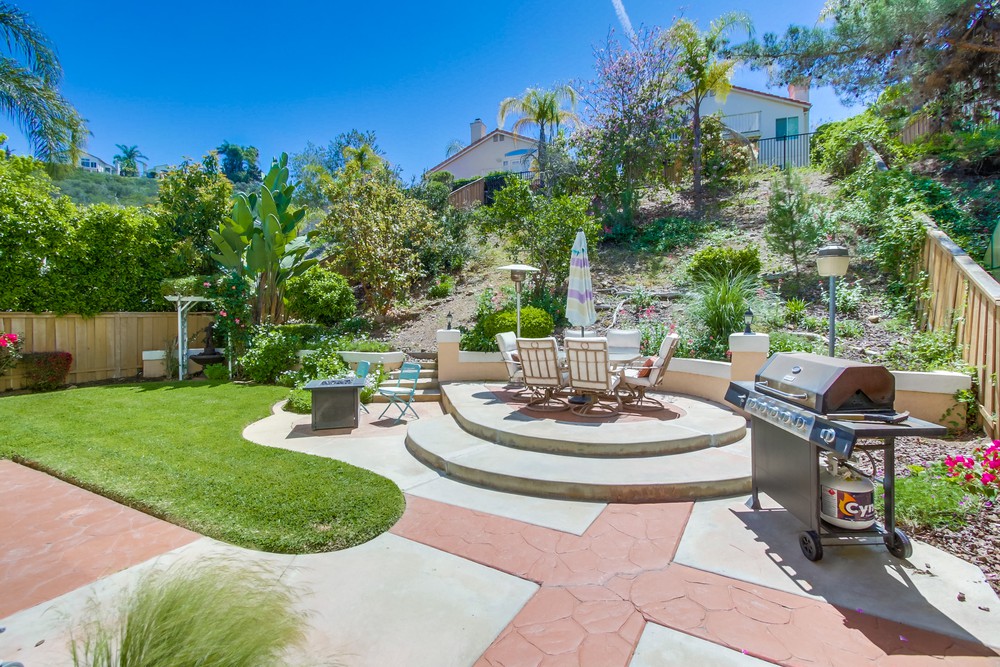 Virtual tour photo 44 of 48 for 11673 Tree Hollow Ln