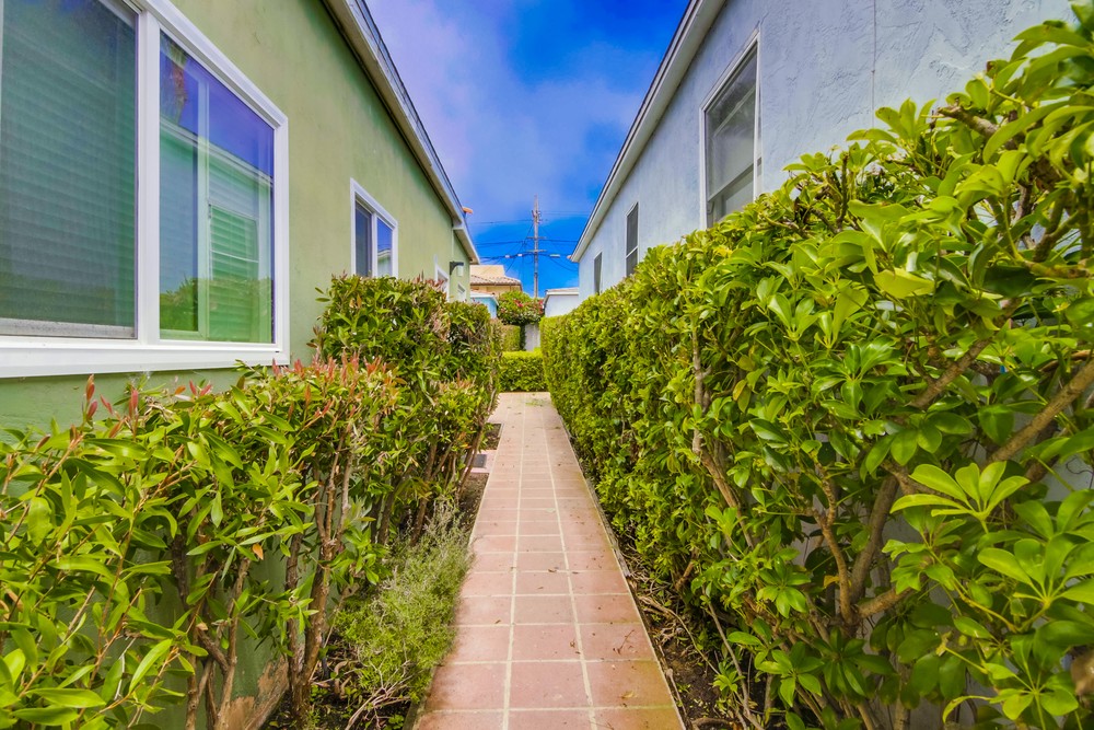 Virtual tour photo 3 of 26 for 1168 Felspar St