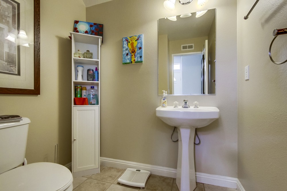 Virtual tour photo 17 of 44 for 11681 Compass Point Dr N