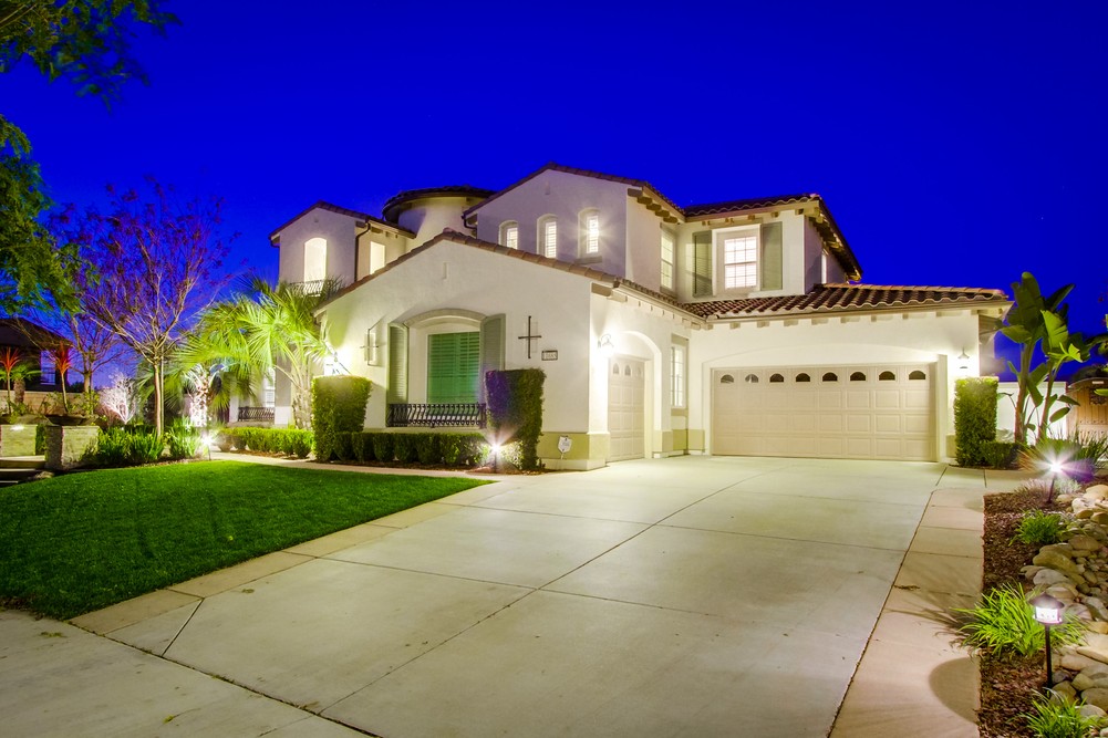 Virtual tour photo 3 of 88 for 11685 Big Canyon Ln