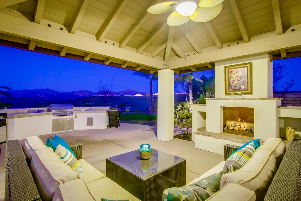 Virtual tour photo 7 of 88 for 11685 Big Canyon Ln