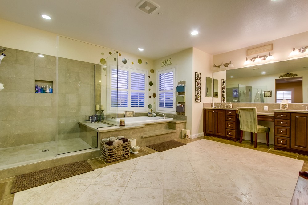 Virtual tour photo 38 of 88 for 11685 Big Canyon Ln
