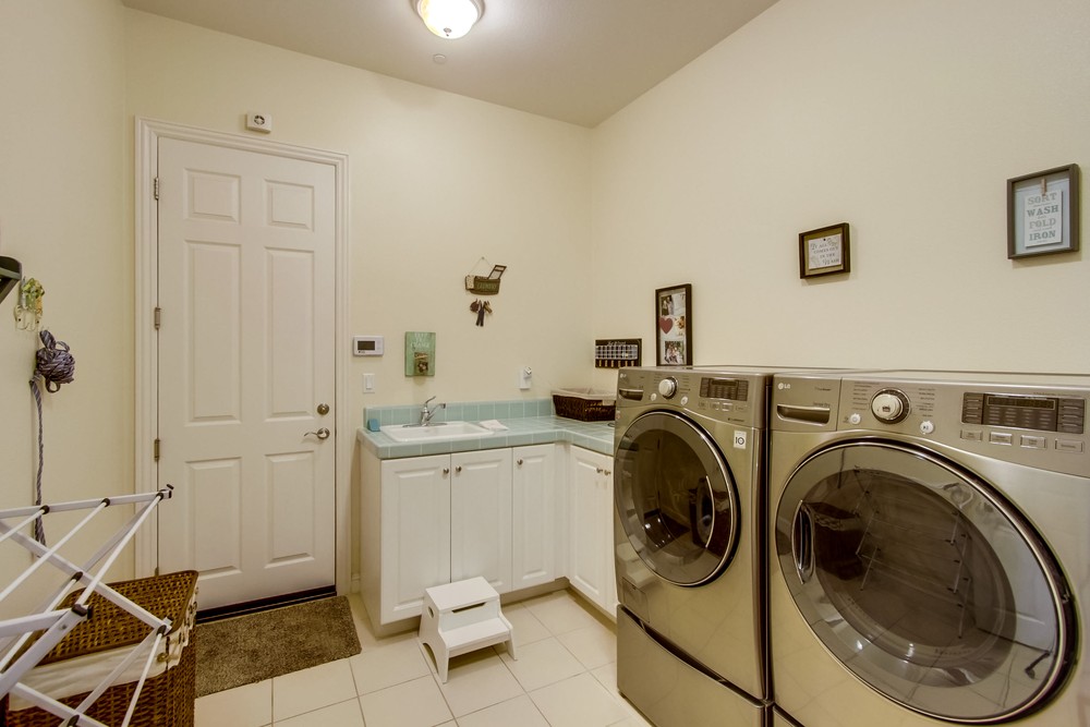 Virtual tour photo 62 of 88 for 11685 Big Canyon Ln