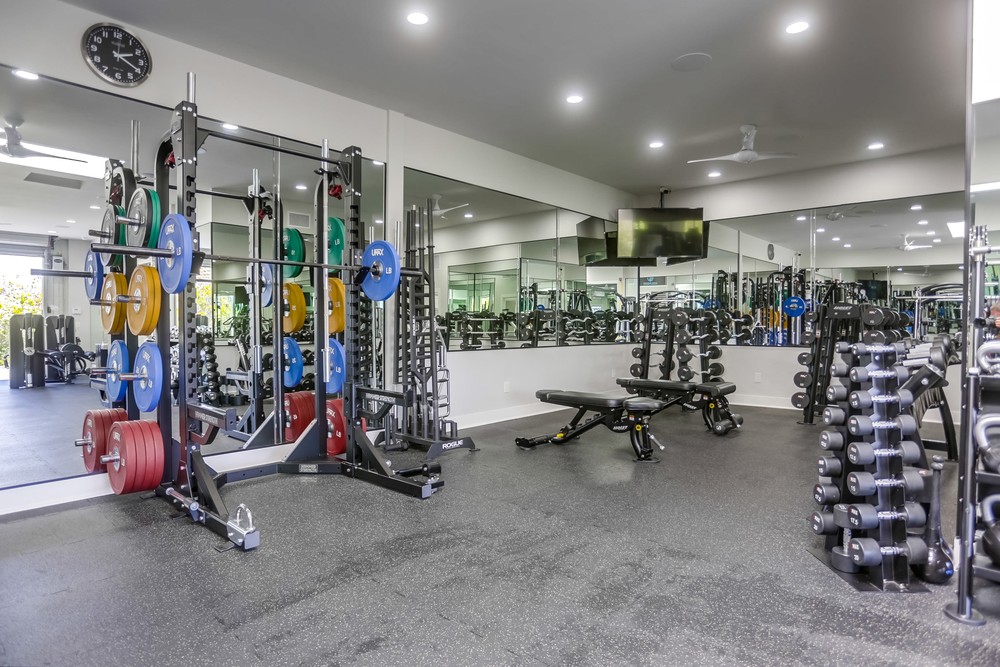 Virtual tour photo 8 of 41 for 11689 Sorrento Valley Rd