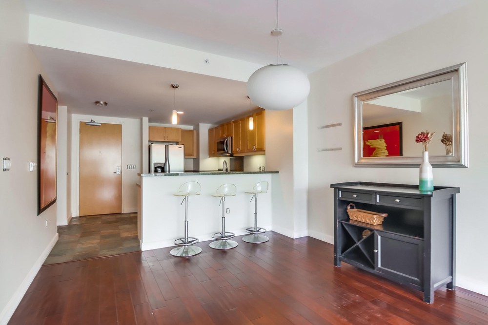Virtual tour photo 17 of 33 for 1170 J St