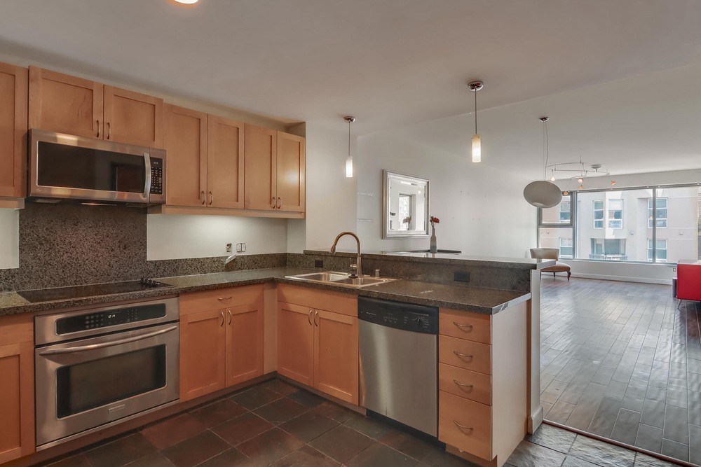 Virtual tour photo 22 of 33 for 1170 J St