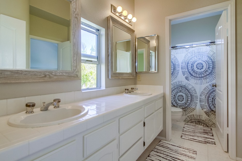 Virtual tour photo 49 of 59 for 11707 Windcrest Ln