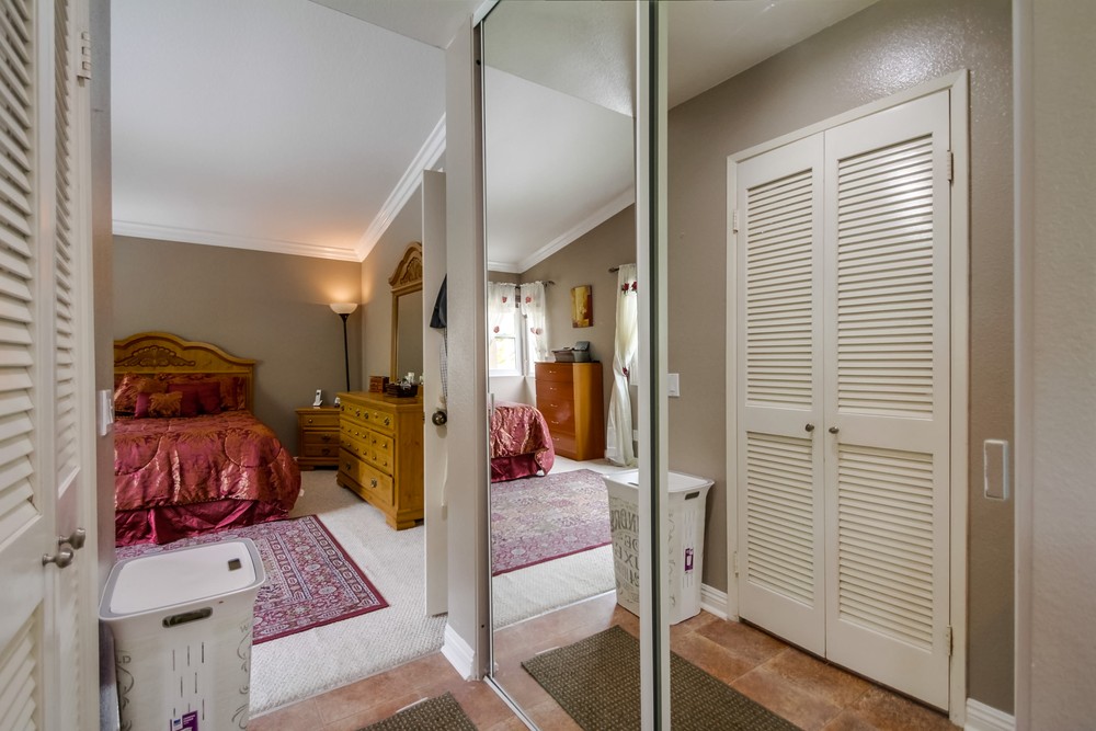 Virtual tour photo 28 of 43 for 11716 Springside Rd