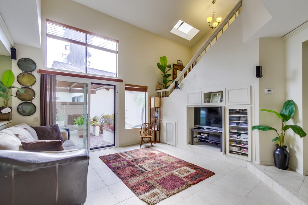 Virtual tour photo 8 of 48 for 11726 Corte Templanza