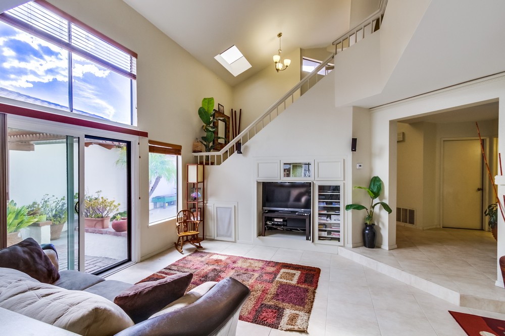 Virtual tour photo 11 of 48 for 11726 Corte Templanza