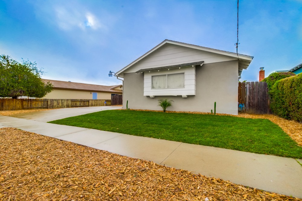 Virtual tour photo 4 of 44 for 1174 Dearborn Dr