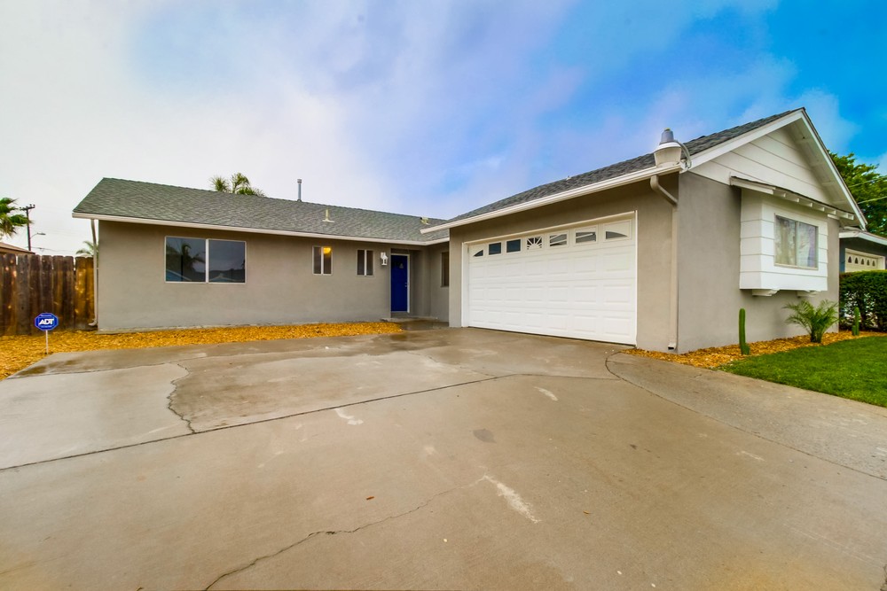 Virtual tour photo 5 of 44 for 1174 Dearborn Dr
