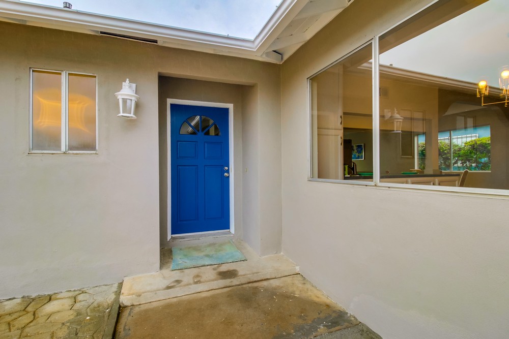 Virtual tour photo 6 of 44 for 1174 Dearborn Dr