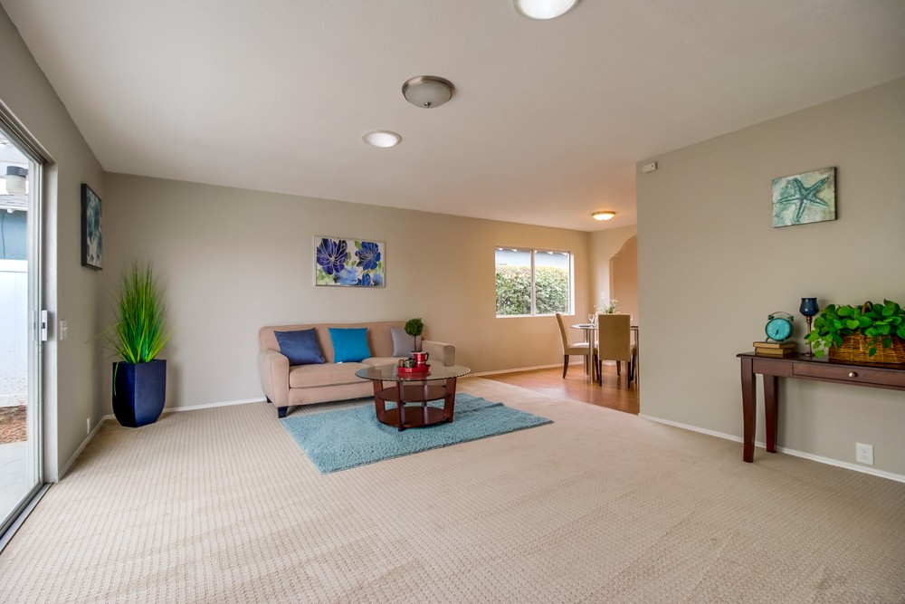 Virtual tour photo 8 of 44 for 1174 Dearborn Dr