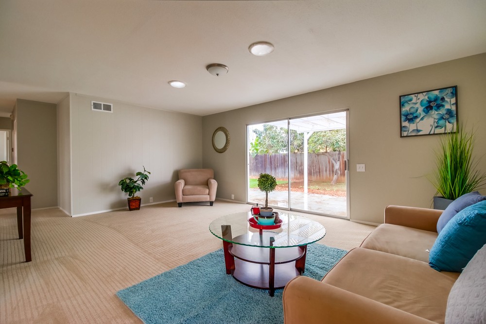 Virtual tour photo 9 of 44 for 1174 Dearborn Dr