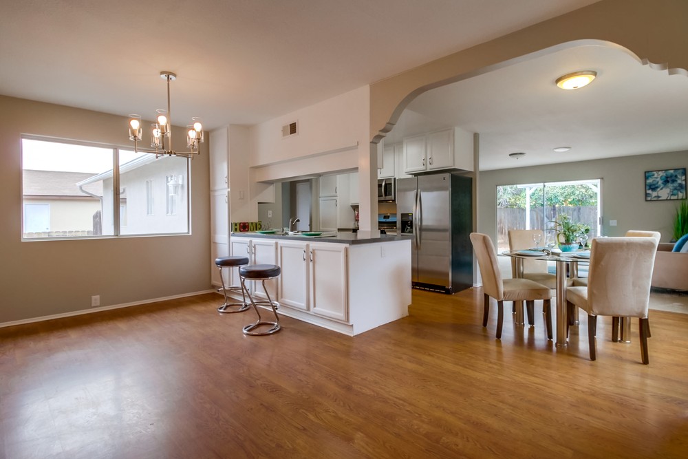 Virtual tour photo 14 of 44 for 1174 Dearborn Dr